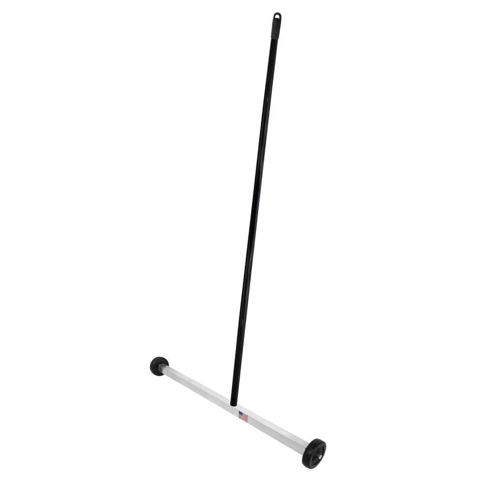 master magnetics 42 in. ceramic push-type magnetic mini sweeper 55 lb. pull 3.4 mgoe black 1 pc hand tool